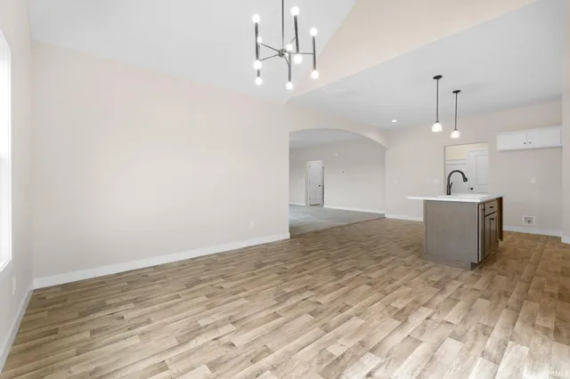 $384,900 | 4841 Whittlebury Drive, Fort Wayne, IN 46818