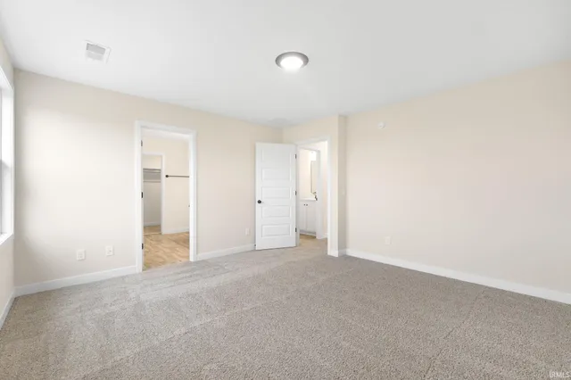 $384,900 | 4841 Whittlebury Drive, Fort Wayne, IN 46818