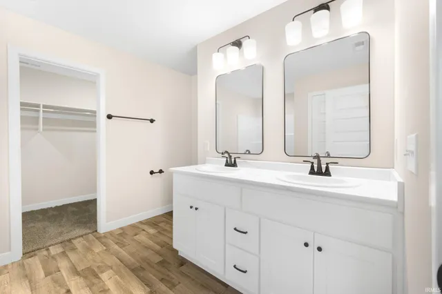 $384,900 | 4841 Whittlebury Drive, Fort Wayne, IN 46818