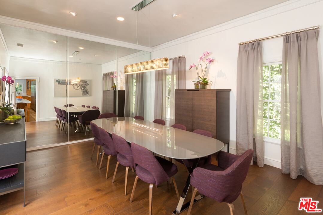 12424 Sunset Boulevard Los Angeles, CA 90049 - Photo 15 of 48