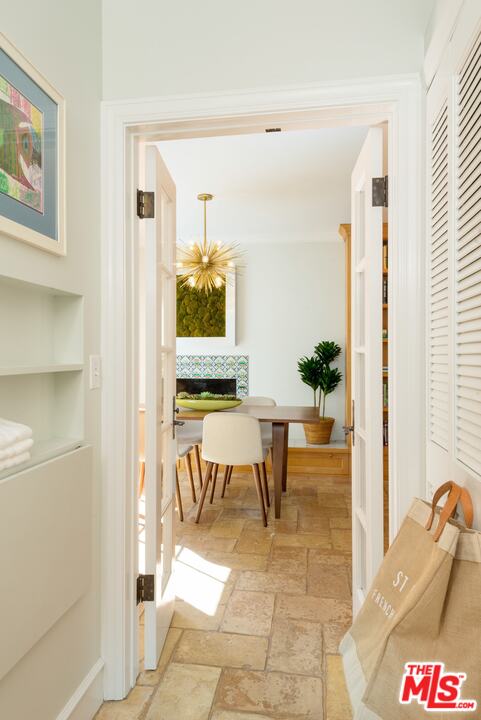 12424 Sunset Boulevard Los Angeles, CA 90049 - Photo 23 of 48