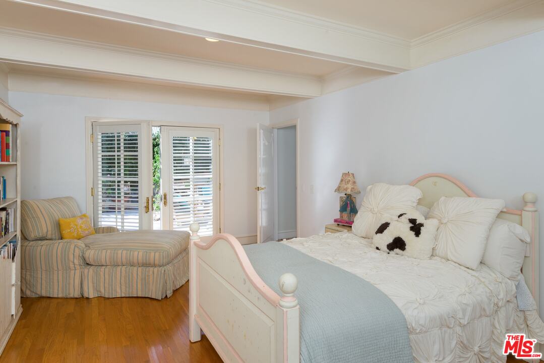 12424 Sunset Boulevard Los Angeles, CA 90049 - Photo 33 of 48