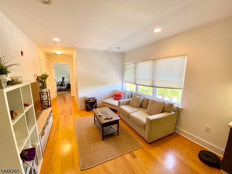 268 Main Street, Unit 2 Madison, NJ 07940 - Photo 4 of 9 Gallery Image 4