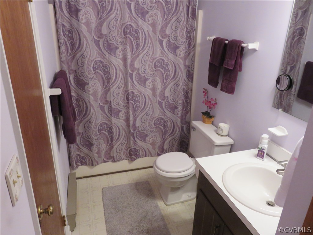 4251 Laurel Oak Road North Chesterfield, VA 23237 - Photo 23 of 29 Gallery Image 23