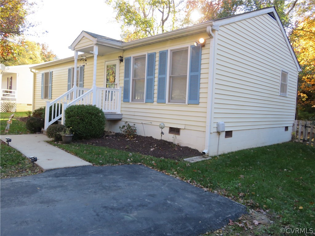 4251 Laurel Oak Road North Chesterfield, VA 23237 - Photo 6 of 29 Gallery Image 6