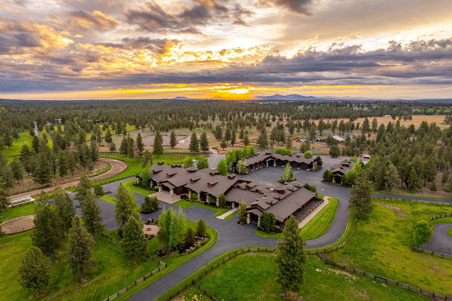16400 Jordan Road Sisters, OR 97759 - Photo 47 of 101 Equestrian Arena, Stables and Shops