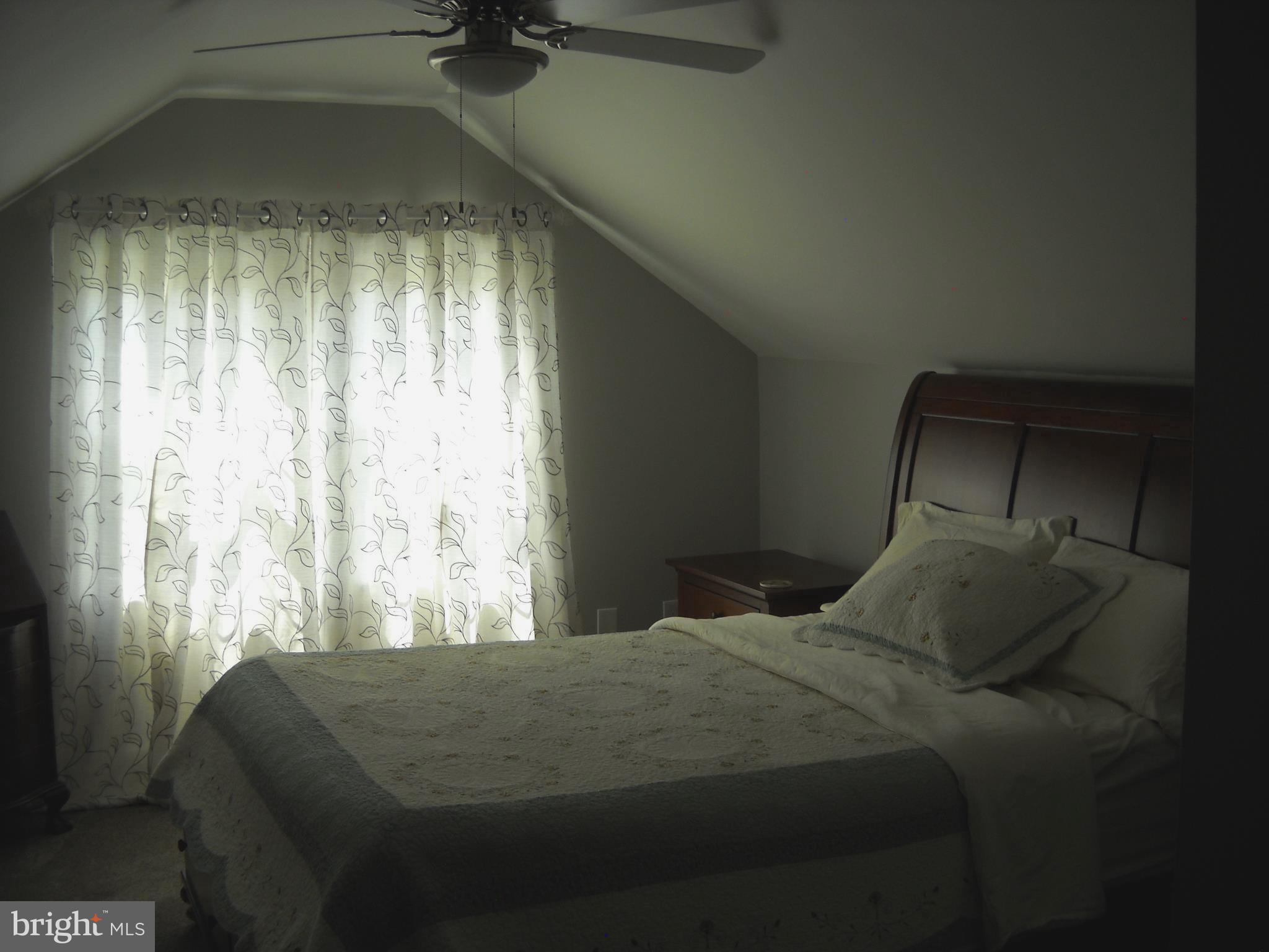 5096 Sumerduck Road Sumerduck, VA 22742 - Photo 19 of 35 BEDROOM 2