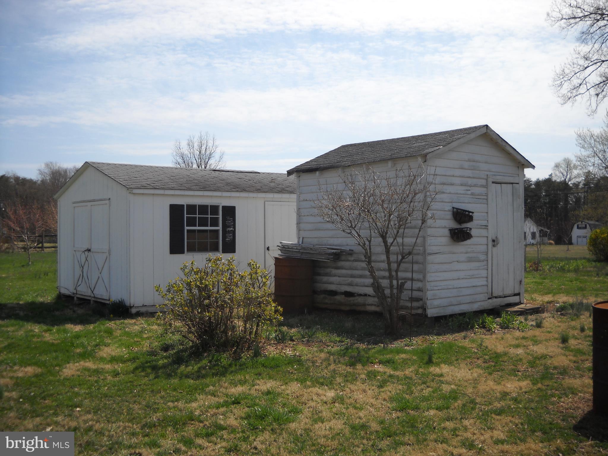 5096 Sumerduck Road Sumerduck, VA 22742 - Photo 28 of 35 YARD STORAGE SHEDS