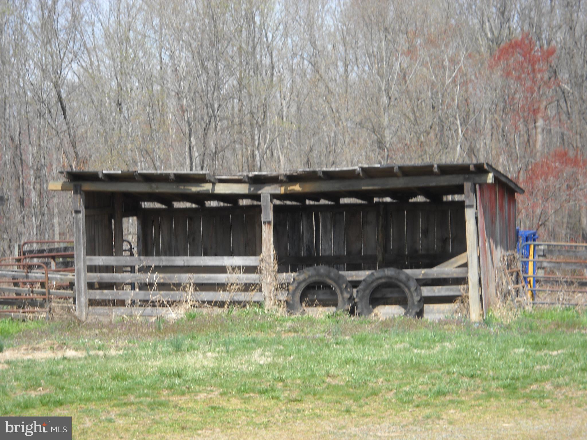 5096 Sumerduck Road Sumerduck, VA 22742 - Photo 31 of 35 RUN-IN SHED