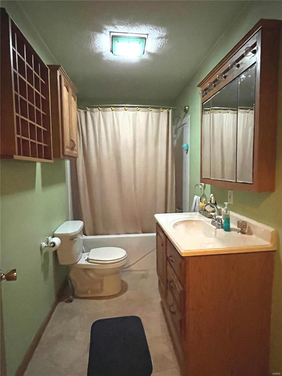 216 South Mine Street Sandoval, IL 62882 - Photo 12 of 13