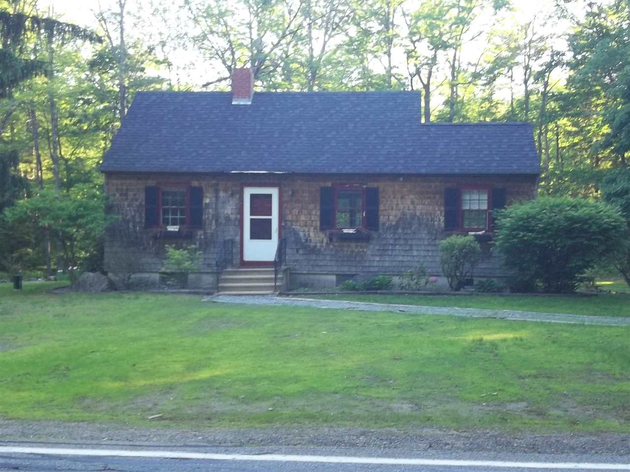 147 Fisk Road Concord, NH 03301 - Photo 3 of 35 Gallery Image 3
