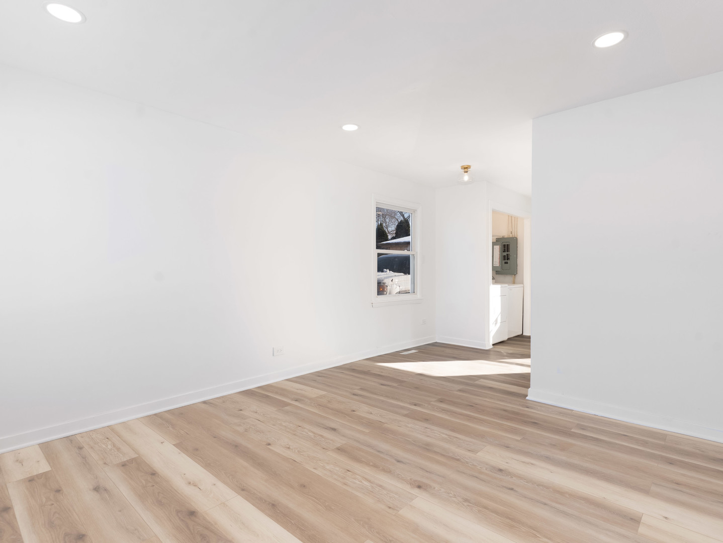 1917 Linden Avenue Hanover Park, IL 60133 - Photo 9 of 22 a view of an empty room