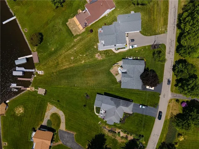 $599,900 | 182 Latonka Drive, Mercer, PA 16137