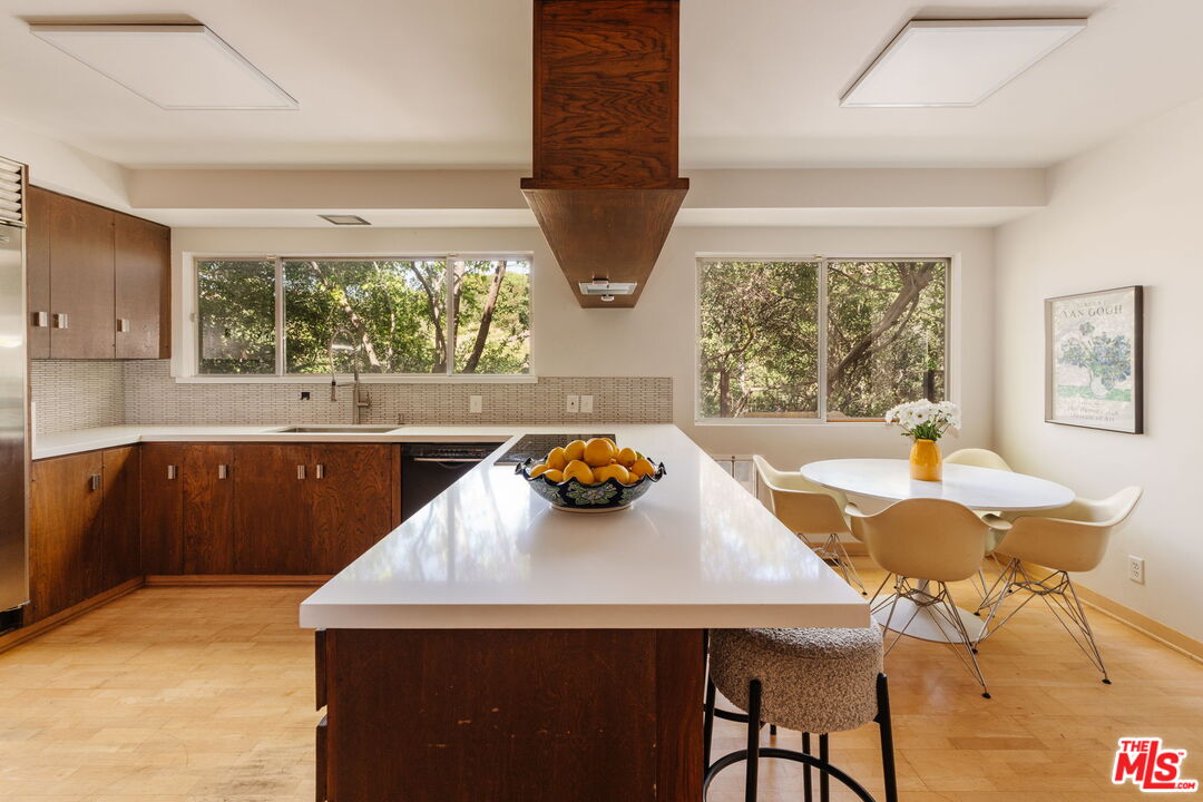 3493 Valley Meadow Road Sherman Oaks, CA 91403 - Photo 16 of 30