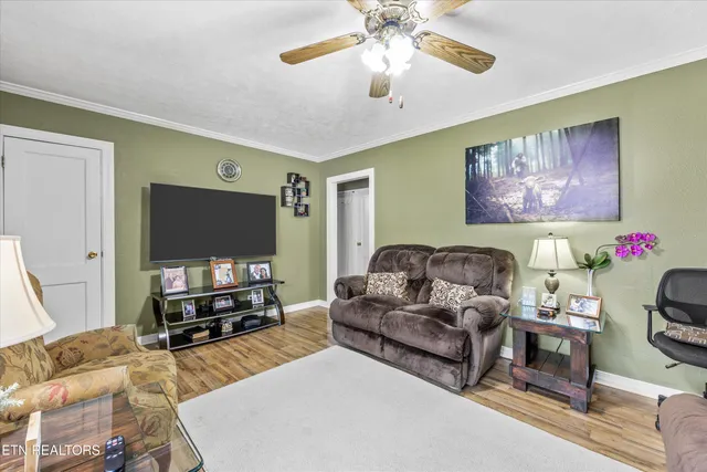 $314,500 | 522 North Houston Street, Maryville, TN 37801