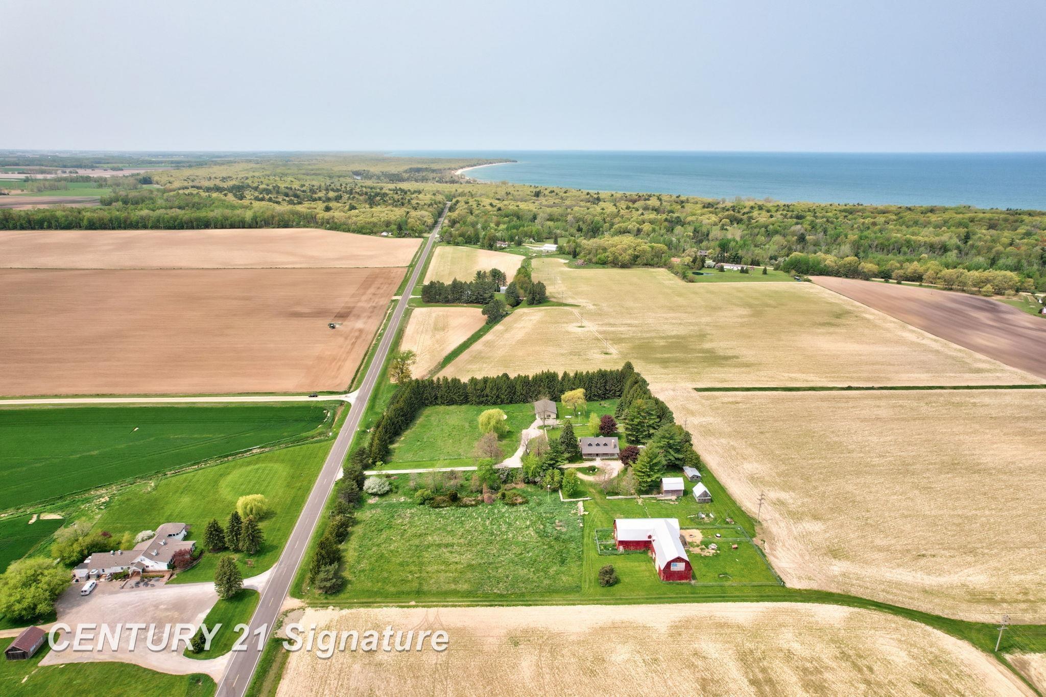 720 Pt Crescent Rd Port Port Austin, MI 48467 - Photo 67 of 79