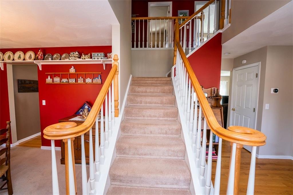 346 Forest Ridge Road Indiana, PA 15701 - Photo 4 of 25