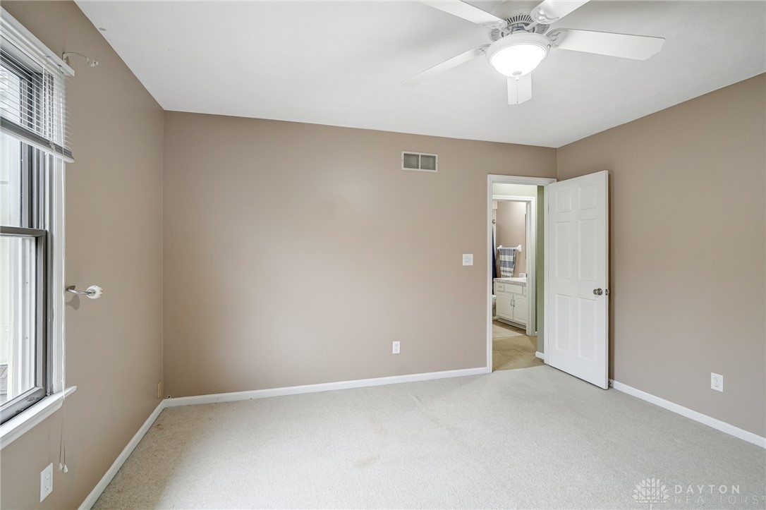 10080 Simms Station Road Dayton, OH 45458 - Photo 24 of 46 Gallery Image 24