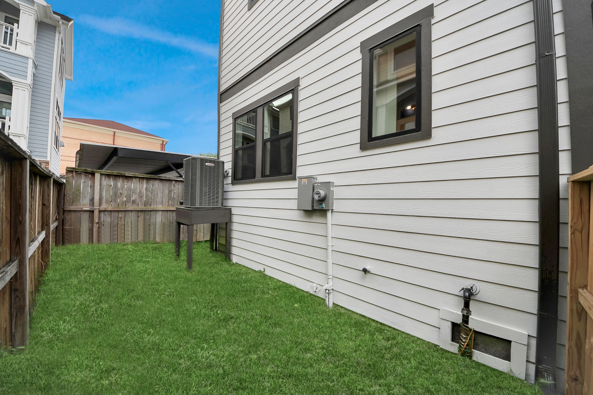 2426 Ella Boulevard Houston, TX 77008 - Photo 40 of 43