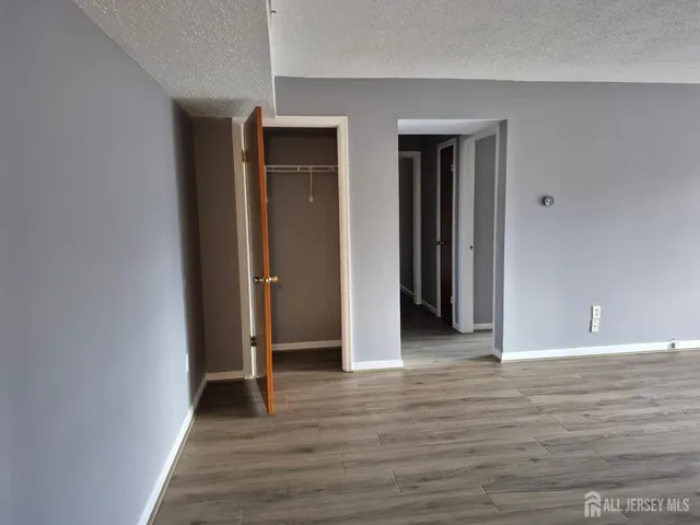 $2,450 | 915 Edison Glen Terrace, Edison, NJ 08837