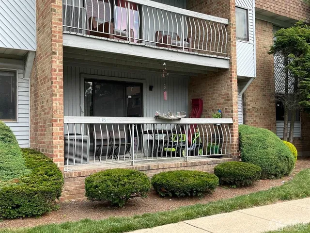 $2,450 | 915 Edison Glen Terrace, Edison, NJ 08837