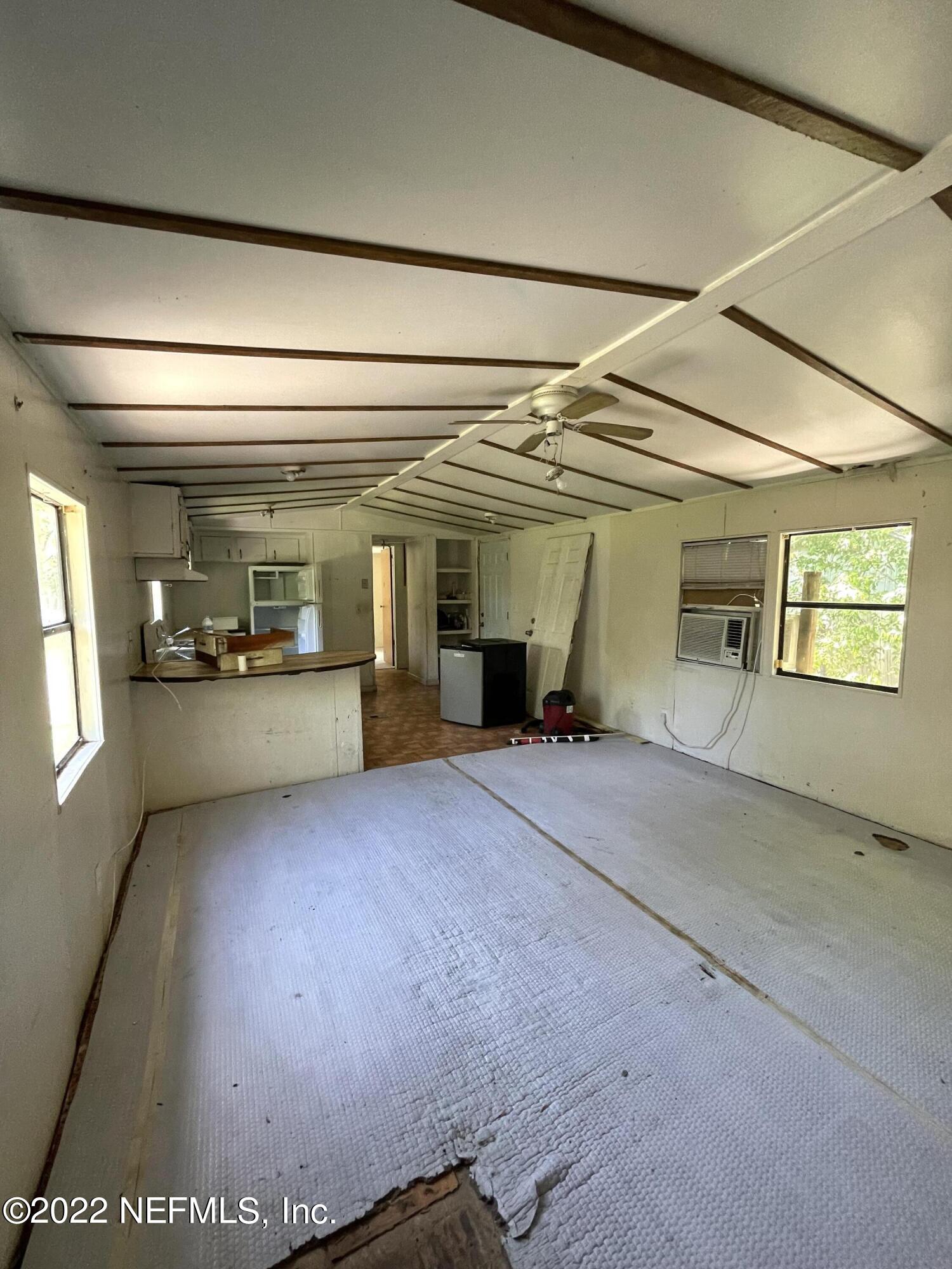 1289 Yellow Water Road Jacksonville, FL 32234 - Photo 13 of 26 IMG_1045