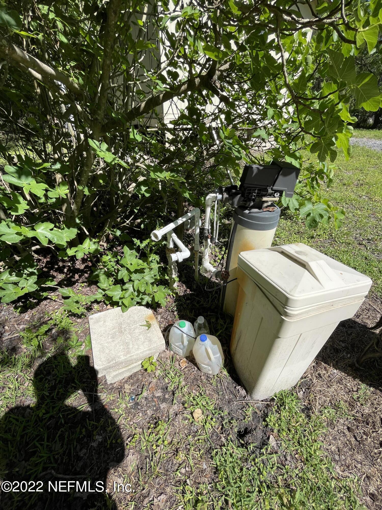 1289 Yellow Water Road Jacksonville, FL 32234 - Photo 25 of 26 IMG_1040