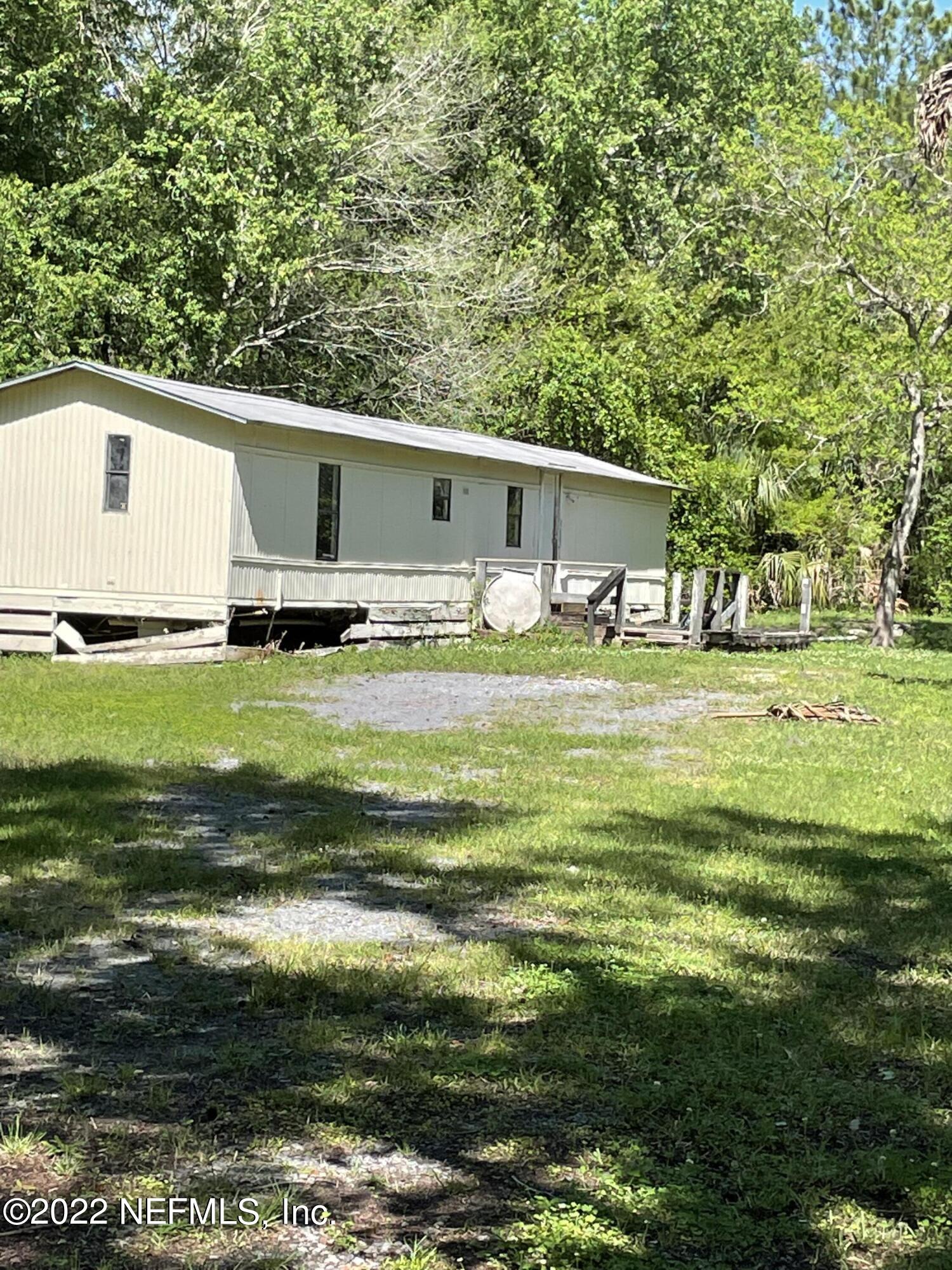 1289 Yellow Water Road Jacksonville, FL 32234 - Photo 5 of 26 IMG_1039