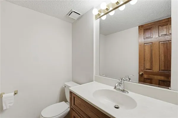 $585,000 | 12402 Mastin Street, Overland Park, KS 66213