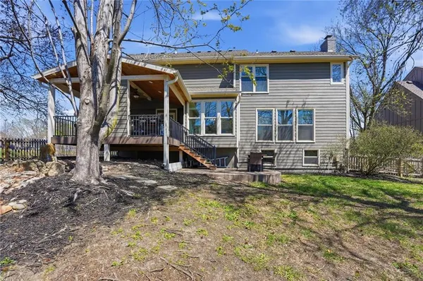 $585,000 | 12402 Mastin Street, Overland Park, KS 66213