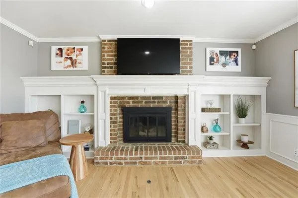 $585,000 | 12402 Mastin Street, Overland Park, KS 66213