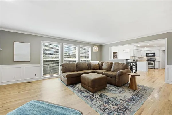 $585,000 | 12402 Mastin Street, Overland Park, KS 66213