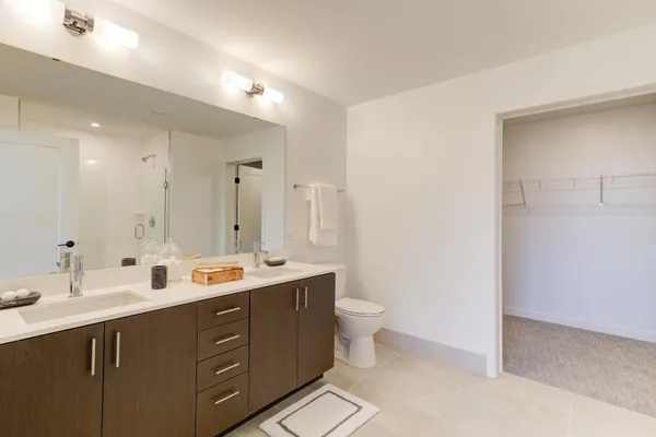 $1,423 | 270 Hennepin Avenue, Unit 616, Minneapolis, MN 55401