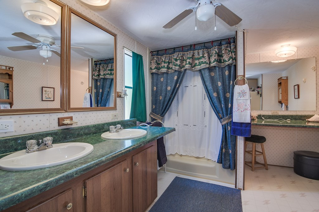 325 Nickletop Road Windsor, SC 29856 - Photo 9 of 16