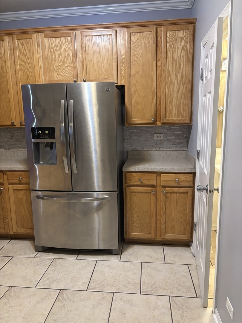 549 Springbrook Trail North Oswego, IL 60543 - Photo 14 of 35