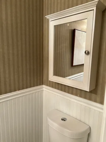 $2,395 | 549 Springbrook Trail North, Oswego, IL 60543