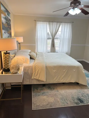 $2,395 | 549 Springbrook Trail North, Oswego, IL 60543