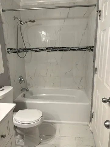 $2,395 | 549 Springbrook Trail North, Oswego, IL 60543