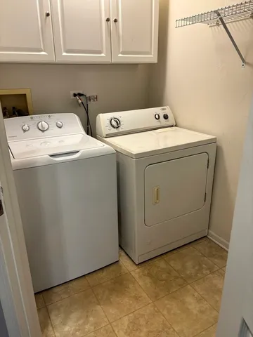 $2,395 | 549 Springbrook Trail North, Oswego, IL 60543