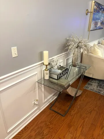 $2,395 | 549 Springbrook Trail North, Oswego, IL 60543