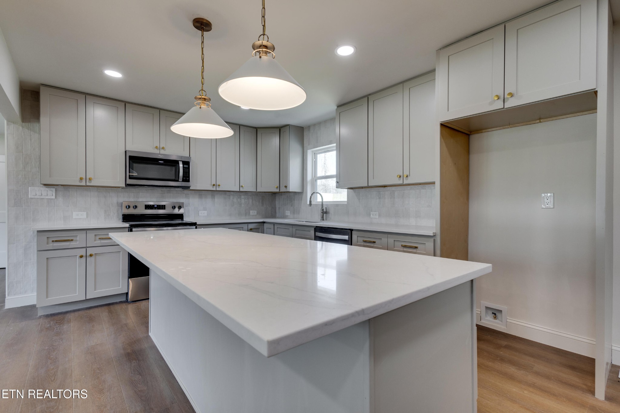 838 Whitehall Road Knoxville, TN 37909 - Photo 23 of 50 Gallery Image 23