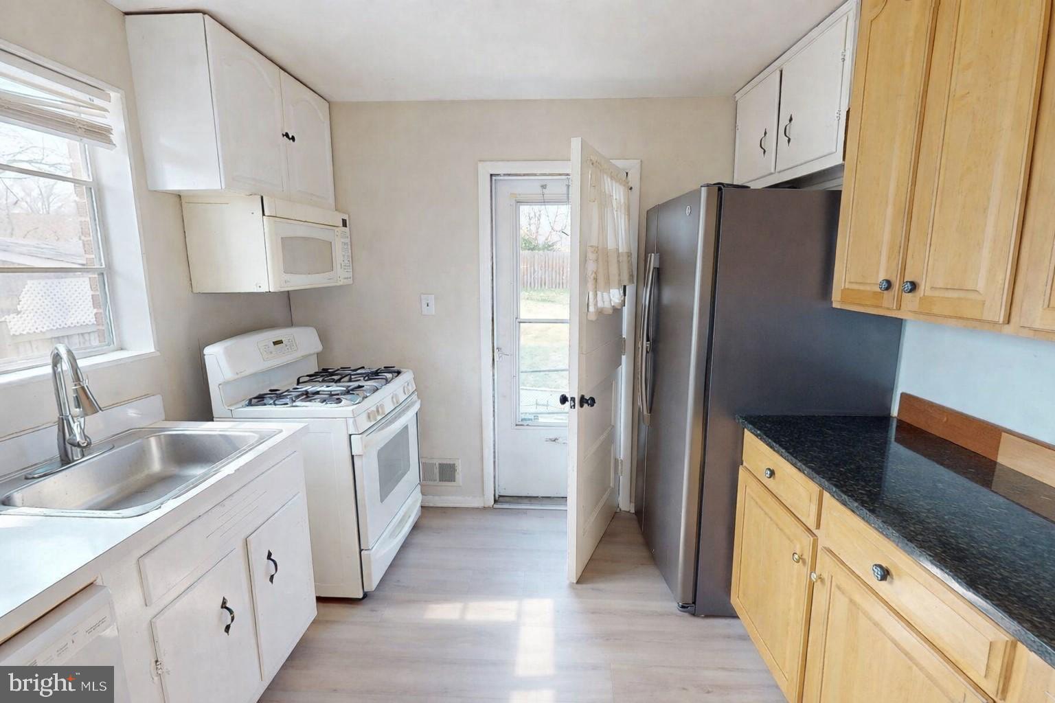 3709 Ralph Road Silver Spring, MD 20906 - Photo 7 of 20