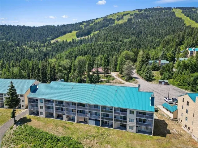 $118,500 | 28600 North Mt Spokane Park Drive, Unit 612, Mead, WA 99021