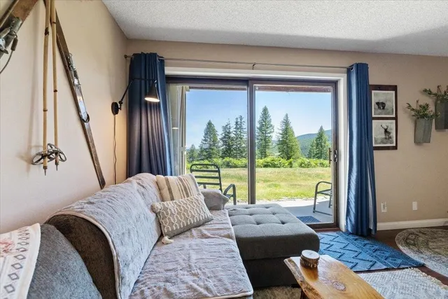 $118,500 | 28600 North Mt Spokane Park Drive, Unit 612, Mead, WA 99021