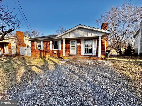 $1,750 | 1112 Opequon Avenue, Winchester, VA 22601