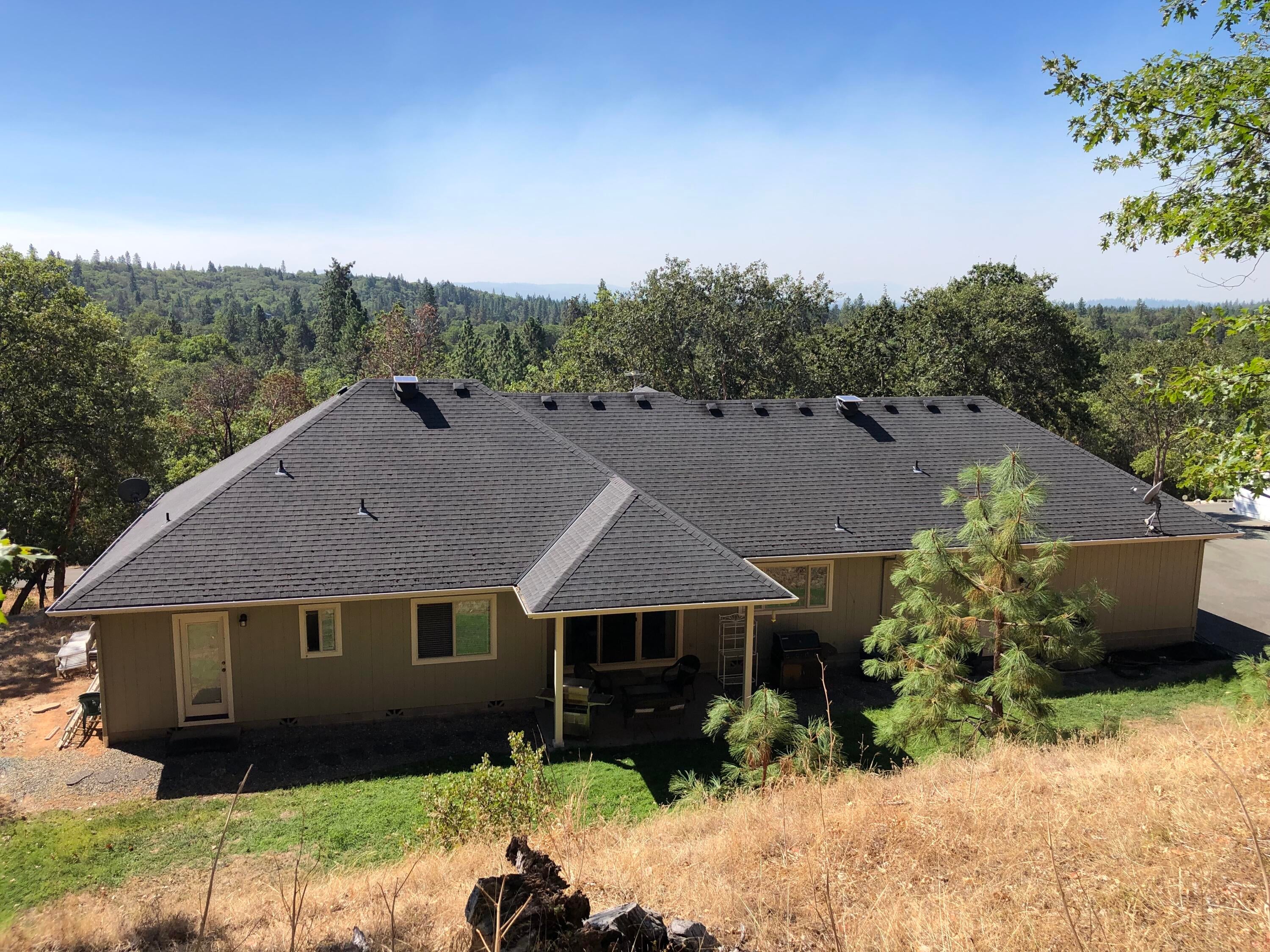 705 Three Pines Road Grants Pass, OR 97526 - Photo 11 of 47 Southern view