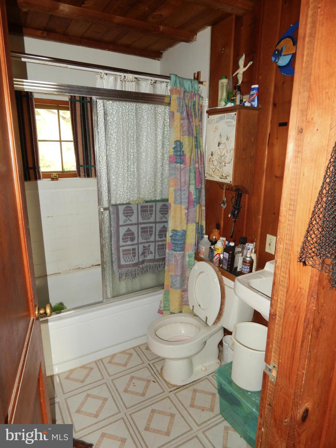 2000 Date Road Port Republic, MD 20676 - Photo 7 of 17 Bath