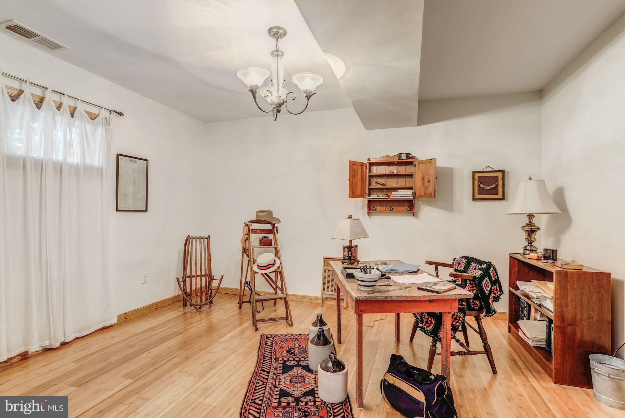 163 Luchase Road Linden, VA 22642 - Photo 21 of 30 Gallery Image 21