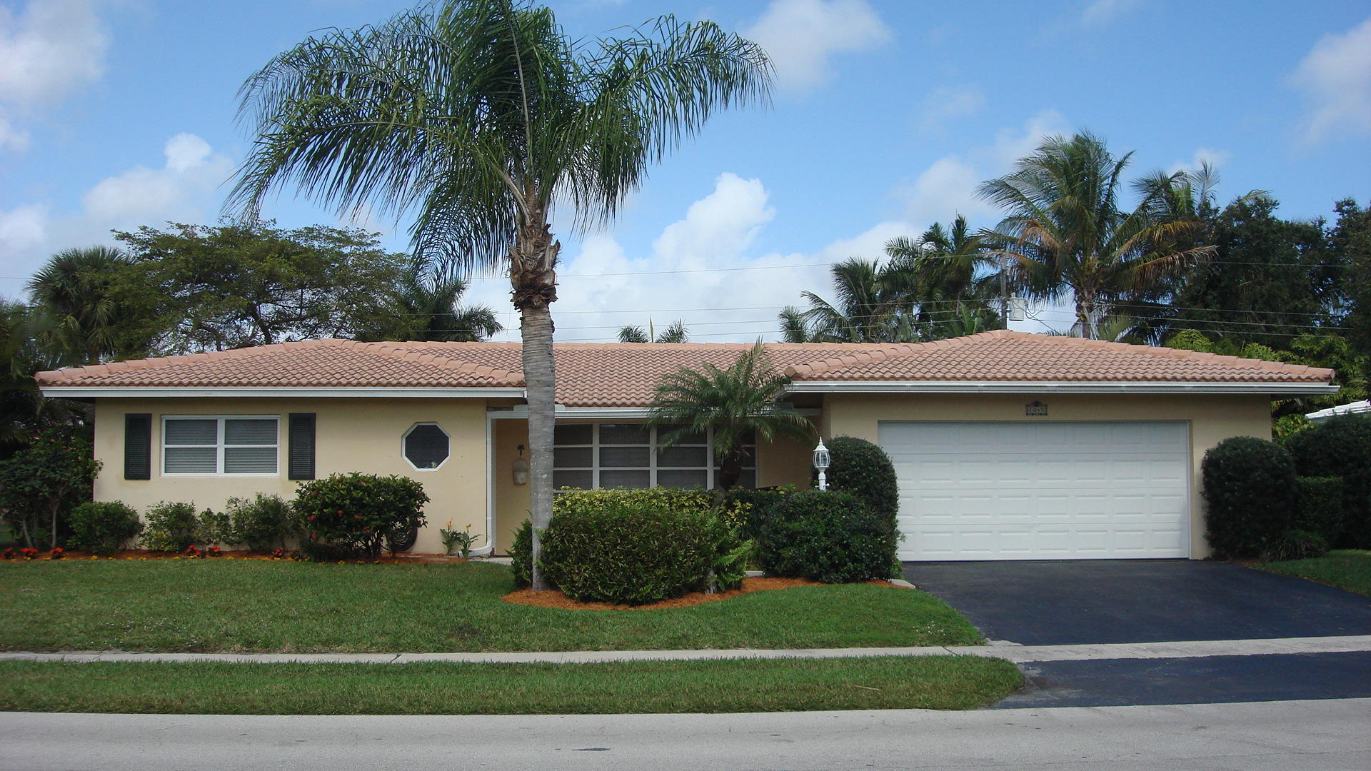 1045 Southwest 13th Street Boca Raton, FL 33486 - Photo 1 of 19 Front
