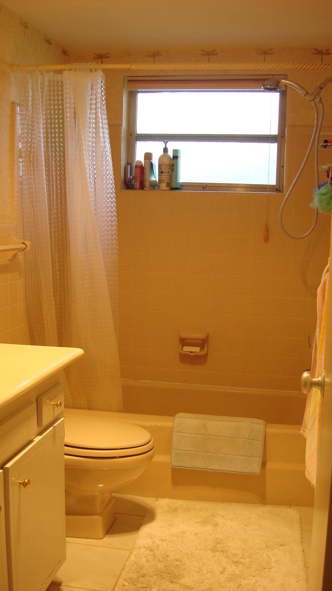 1045 Southwest 13th Street Boca Raton, FL 33486 - Photo 17 of 19 Bath 2
